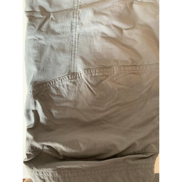 Rei crop/shorts Gray size 8 - Picture 12 of 14
